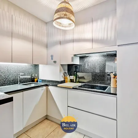 Cozy 1-bedroom In T116